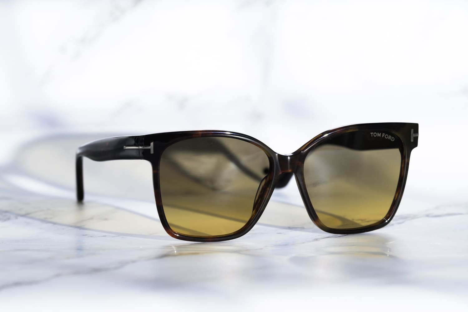 Solbriller fra Tom Ford hos Optiker Bang